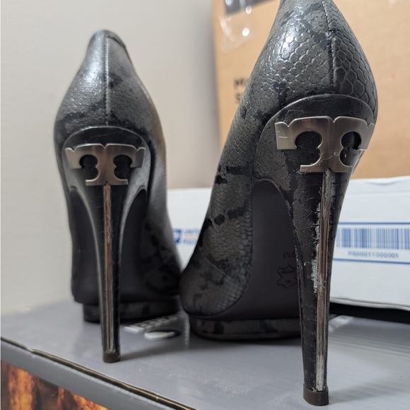 Tory Burch Snakeskin Pumps - Picture 5 of 6